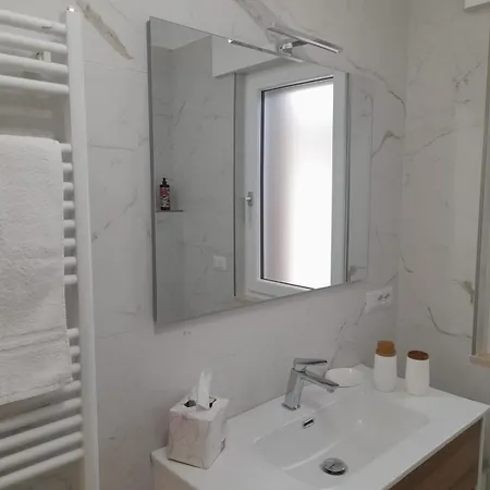 Per Ferie -tra Mare E Centro- Per 2 Persone Apartmán *